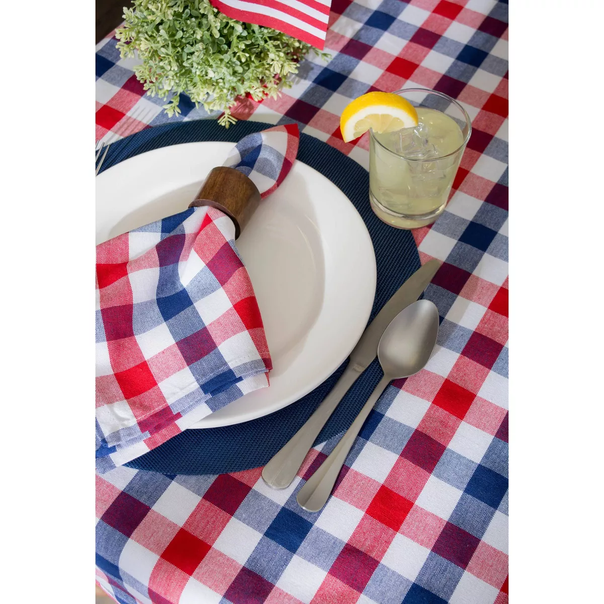 Red & Blue Check Tablecloth (70