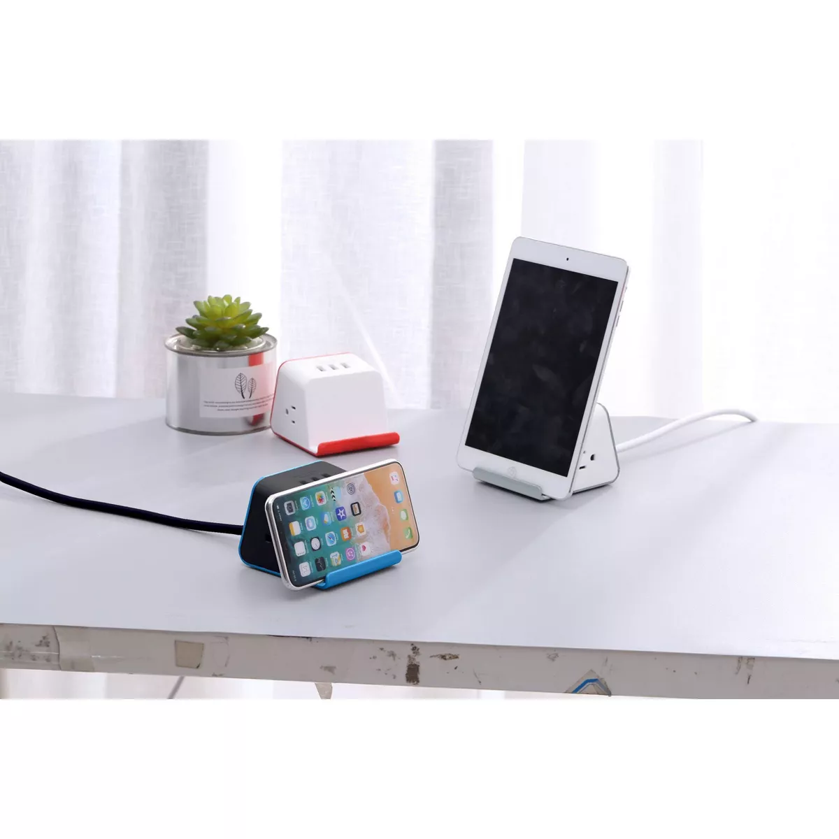 MyDesktop 29W Wireless Charging Stand with 3 USB Ports and 2 Power Outlets