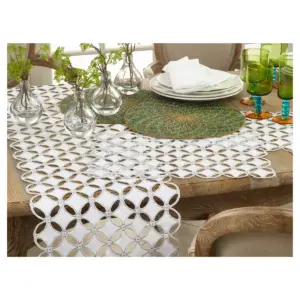 Gold Buche de Noel Design Table Runner (16