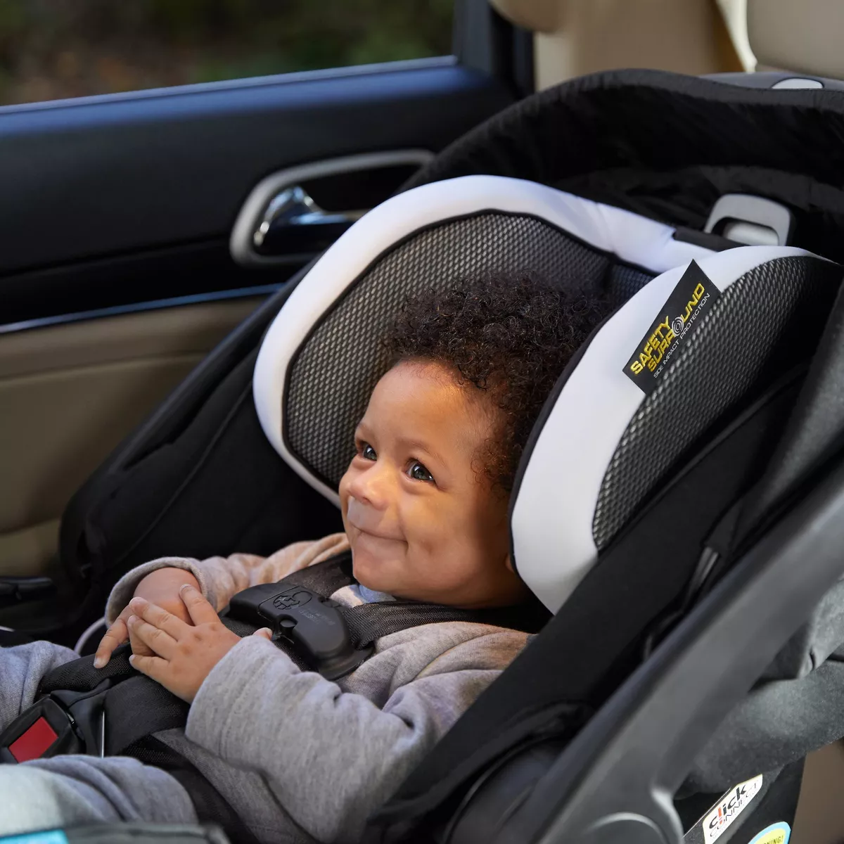 Graco SnugRide SnugFit 35 DLX Infant Car Seat Featuring Safety Surround - Jacks