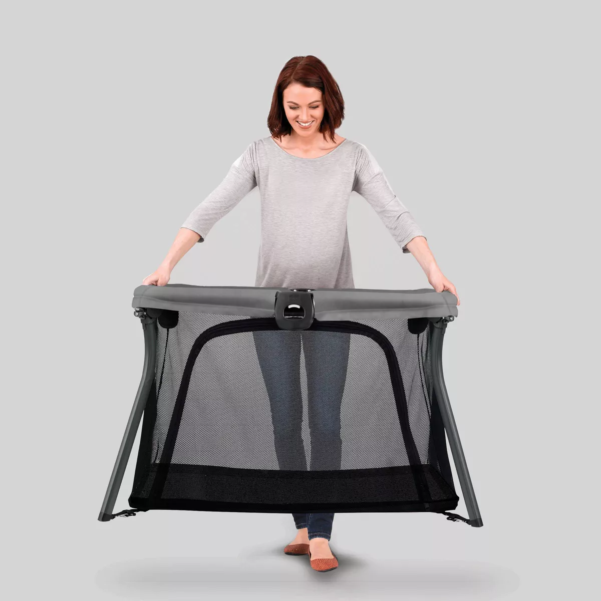 Chicco Alfa Lite Lightweight Travel Playard – Midnight