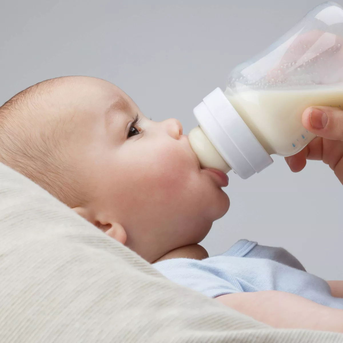 Infant Non-GMO Formula with Iron Powder - 22.2oz - up & up™