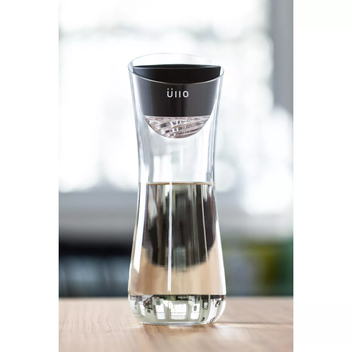 Ullo Wine Purifier and Carafe