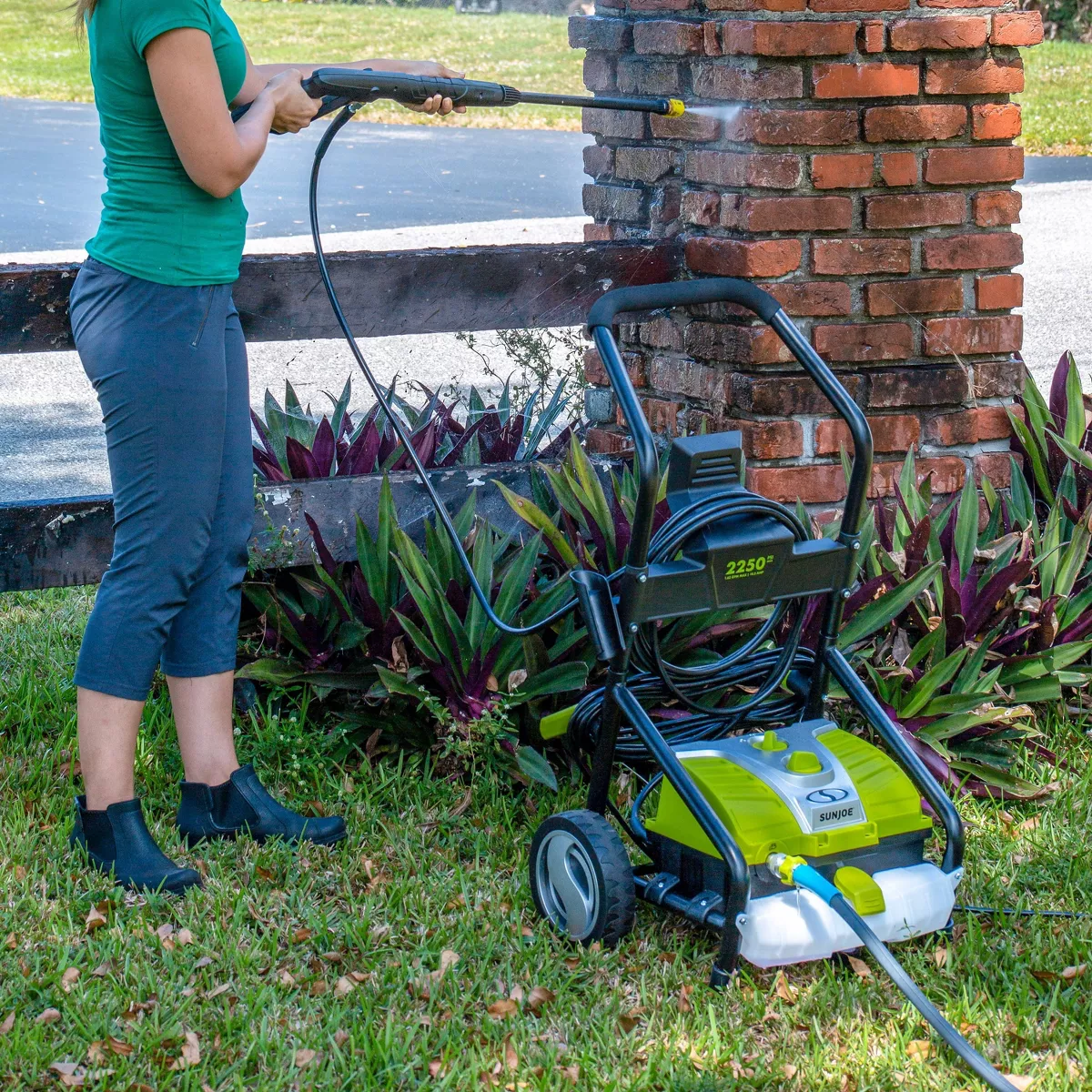 Sun Joe Elite 2250 PSI Electric Pressure Washer Green