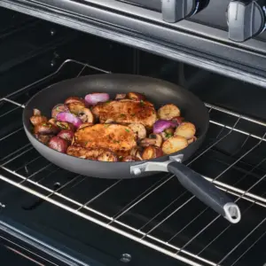 Select by Calphalon 1.5qt Hard-Anodized Nonstick Sauce Pan