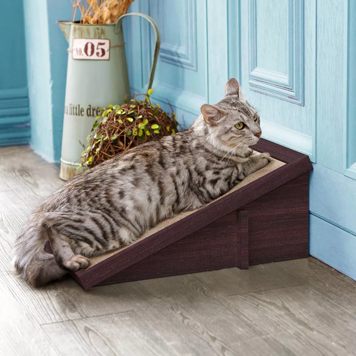 Way Basics Eco Incline Cat Scratcher - Espresso Brown