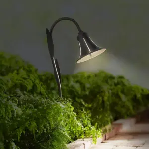 John Timberland Tulip Dark Rust 8-Piece LED Landscape Path Light Set