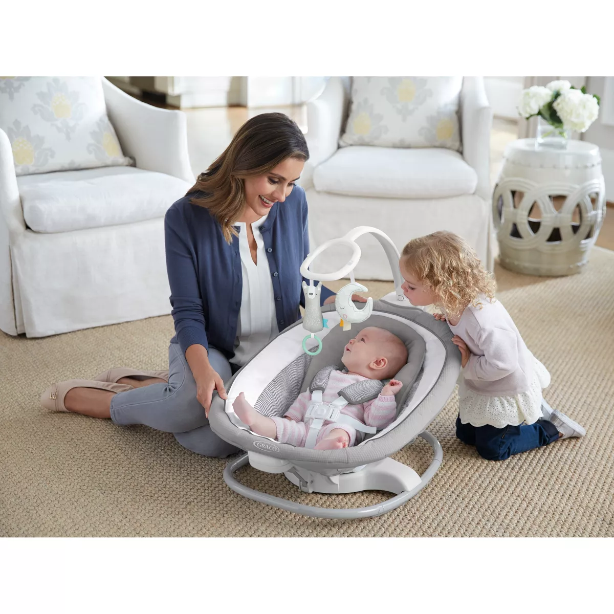 Graco Sense2Soothe Baby Swing with Cry Detection Technology in Sailor - White