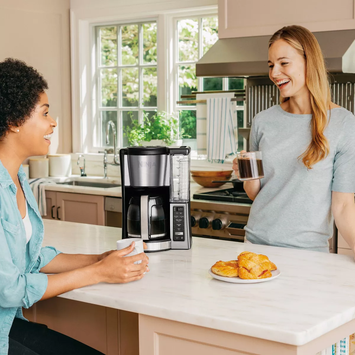 Ninja 12 Cup Programmable Brewer