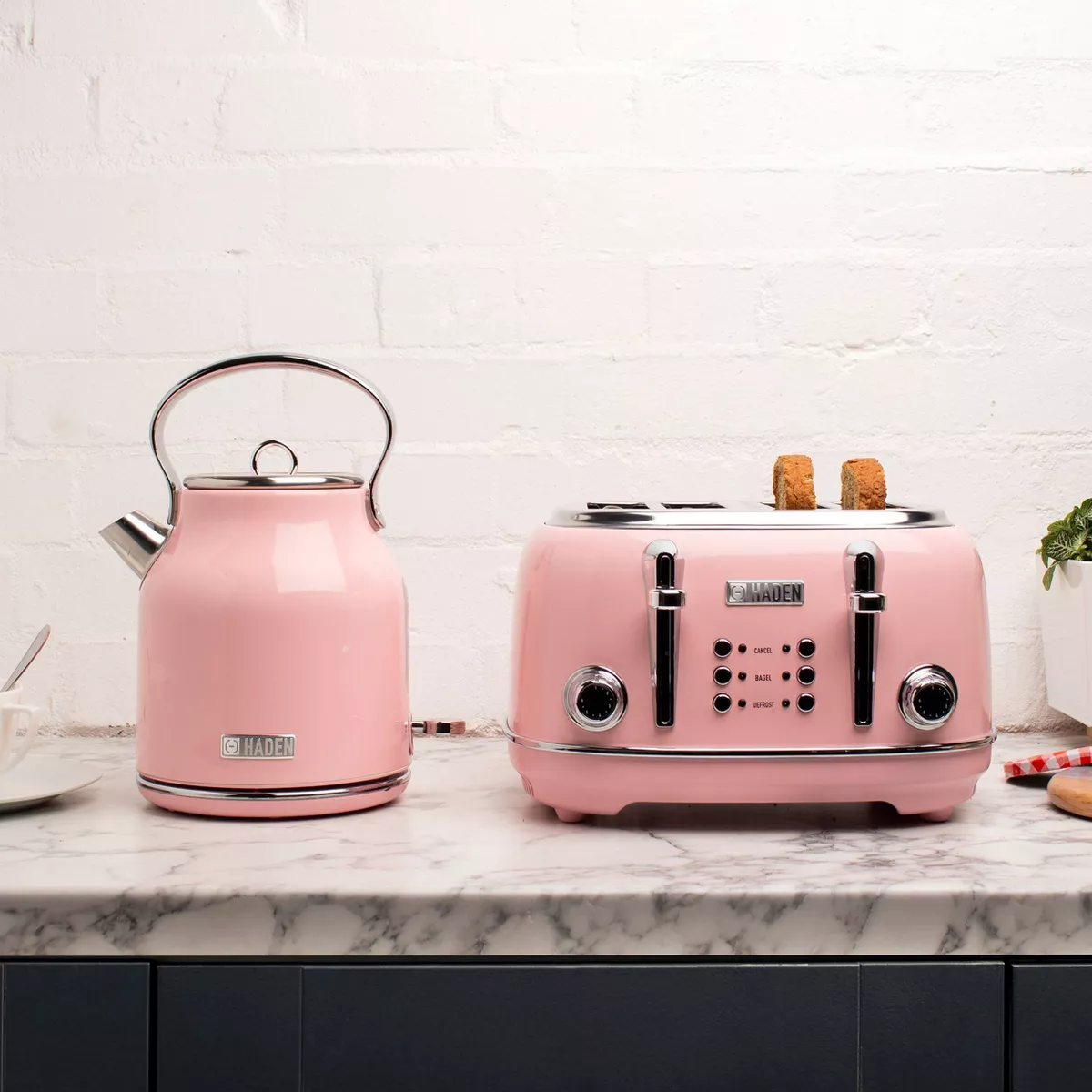 Heritage 4-Slice Toaster