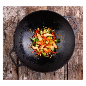 Victoria Cast Iron Wok with Stability Base 14