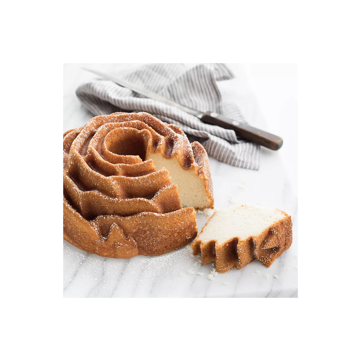 Nordic Ware Rose Cast Aluminum Bundt Pan