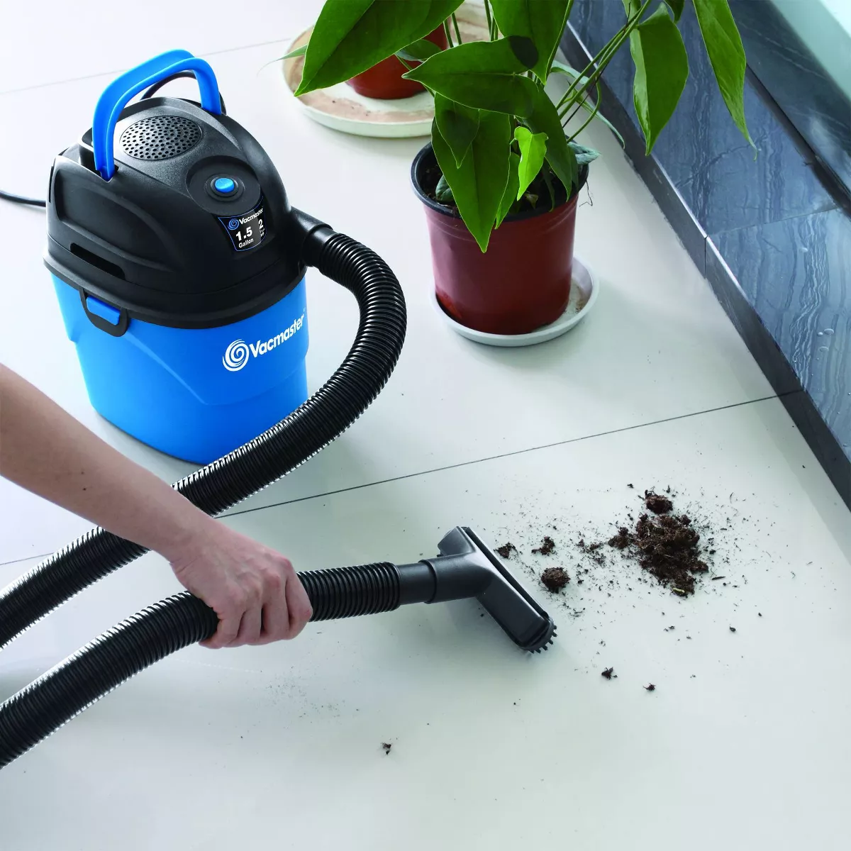 Vacmaster 1.5-Gallon Wet/Dry Vac with Bonus Car Nozzle