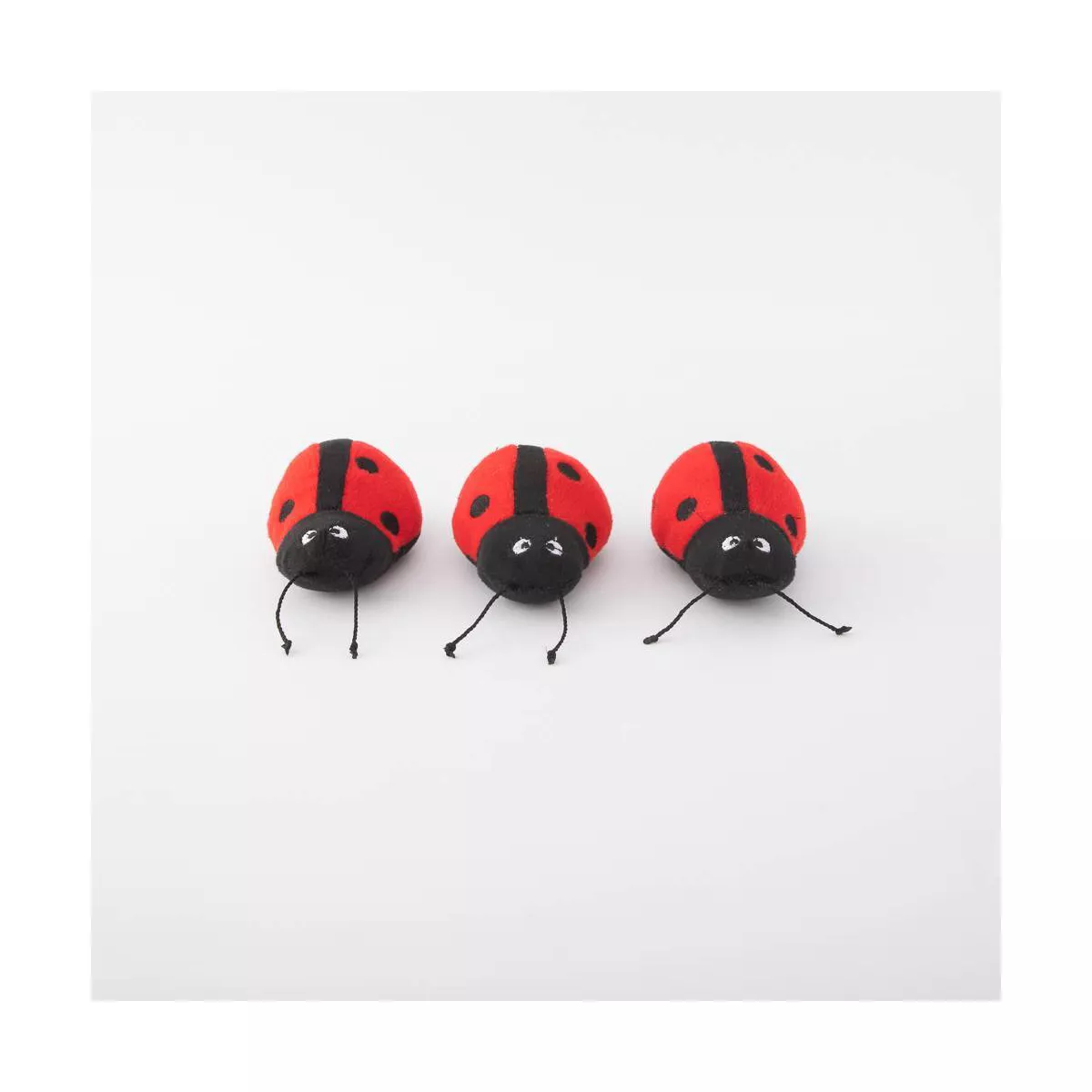ZippyPaws Burrow Ladybug and Leaf Dog Toy
