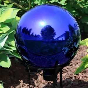 Sunnydaze Indoor/Outdoor Mirrored Surface Gazing Globe Ball for Lawn, Patio or Indoors - 10