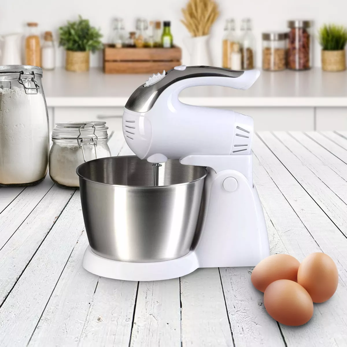 Brentwood 5-Speed Stand Mixer Stainless Steel Bowl 200W White