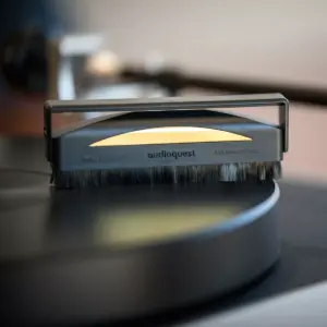 World Wide Stereo Record Care Kit with 12