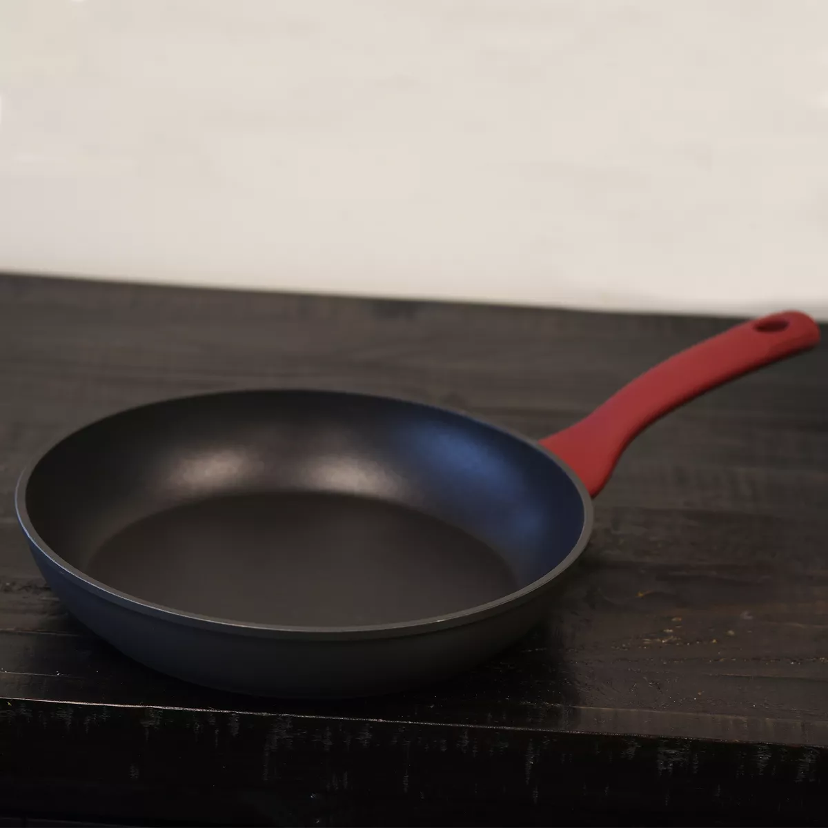 Gibson Marengo 10in Nonstick Frying Pan Red