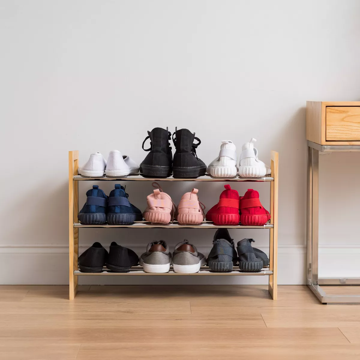 IRIS 3 Tier Extendable Pine Wood and Metal Shoe Rack Brown