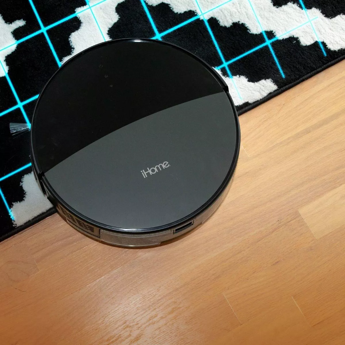 iHome AutoVac 2 in 1 Robot Vacuum & Mop with HomeMap Navigation/Mapping, Strong Suction Power - Black