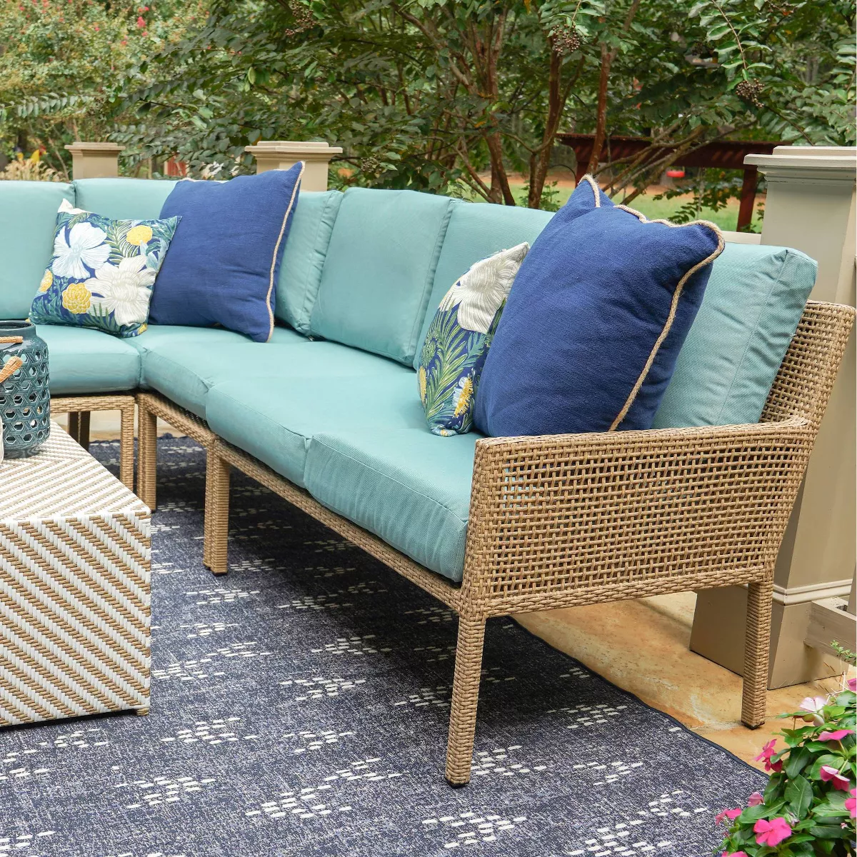 Riviera 5pc Wicker Patio Sectional Set - Blue - Leisure Made