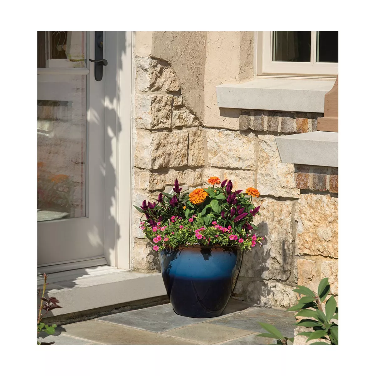 Suncast Seneca 16 Inch Decorative Resin Flower Planter Pot, Blue/Brown (2 Pack)