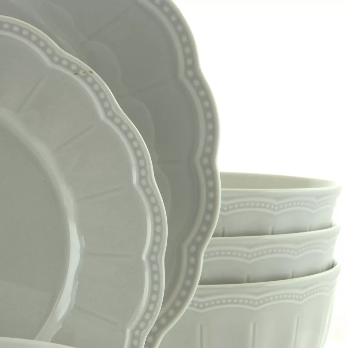 Gibson Ultra 12 Piece Fine Ceramic Dinnerware Set in Mint