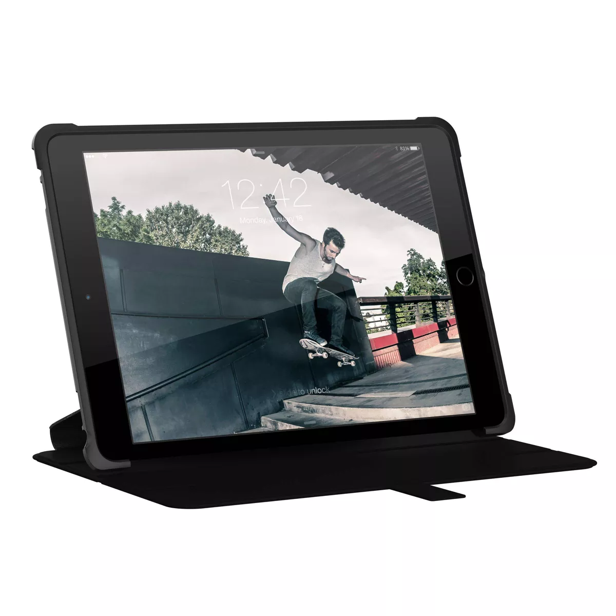 Urban Armor Gear (UAG) Apple iPad (2017/2018) 9.7-inch Metropolis Case - Black