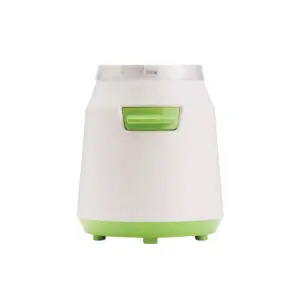 Brentwood Blender in White
