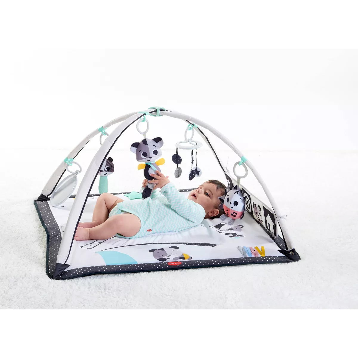 Tiny Love Magical Tales Black & White Gymini