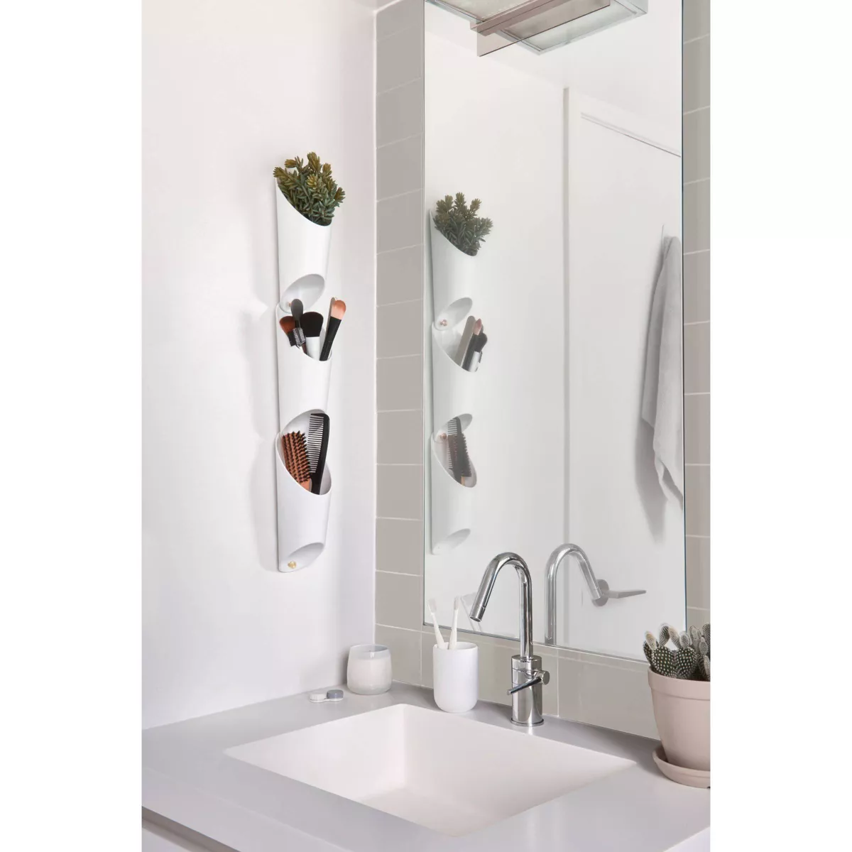 Set of 3 Floralink Wall Vessels White - Umbra