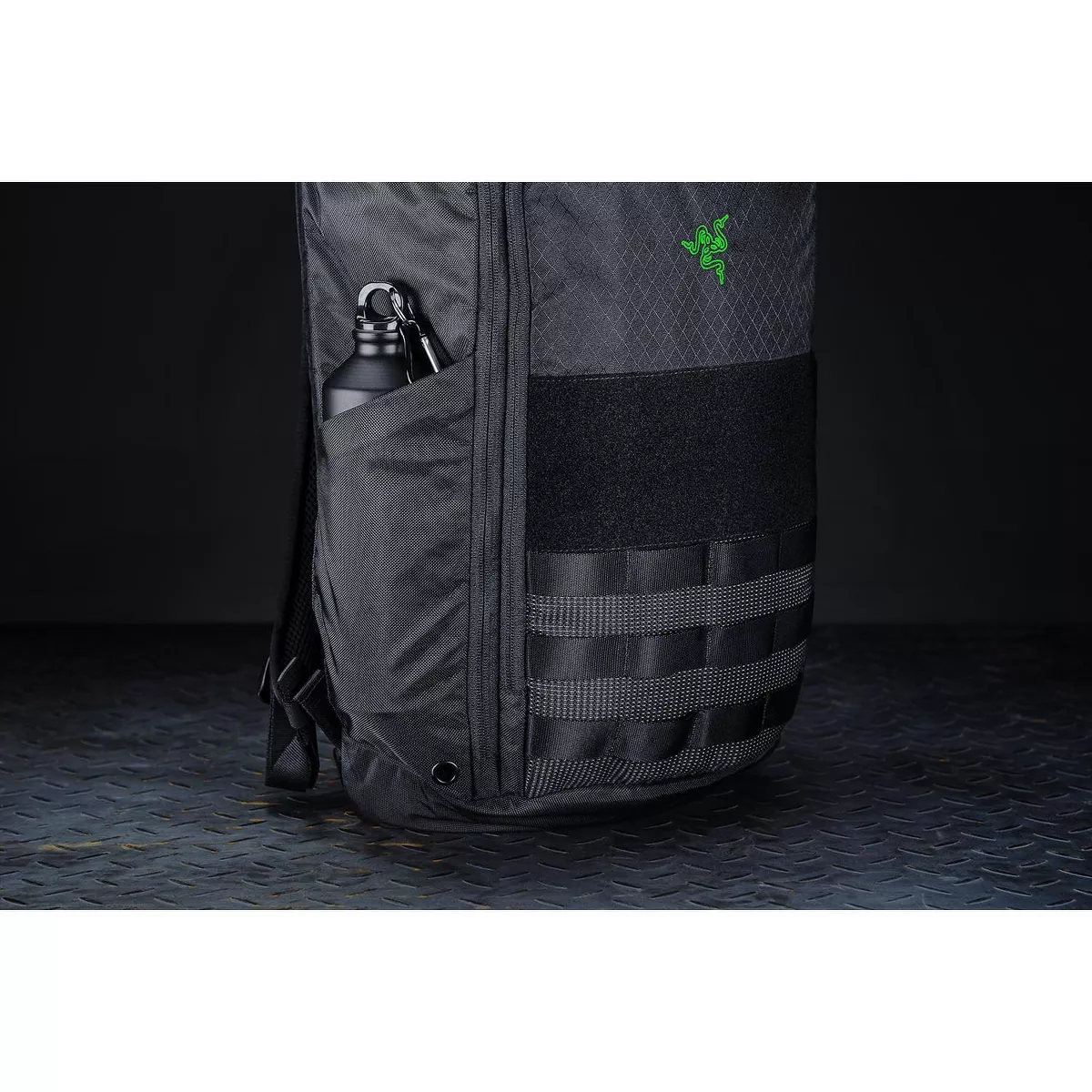 Razer Tactical Pro 17.3” Backpack V2 - Tear & water-resistant exterior