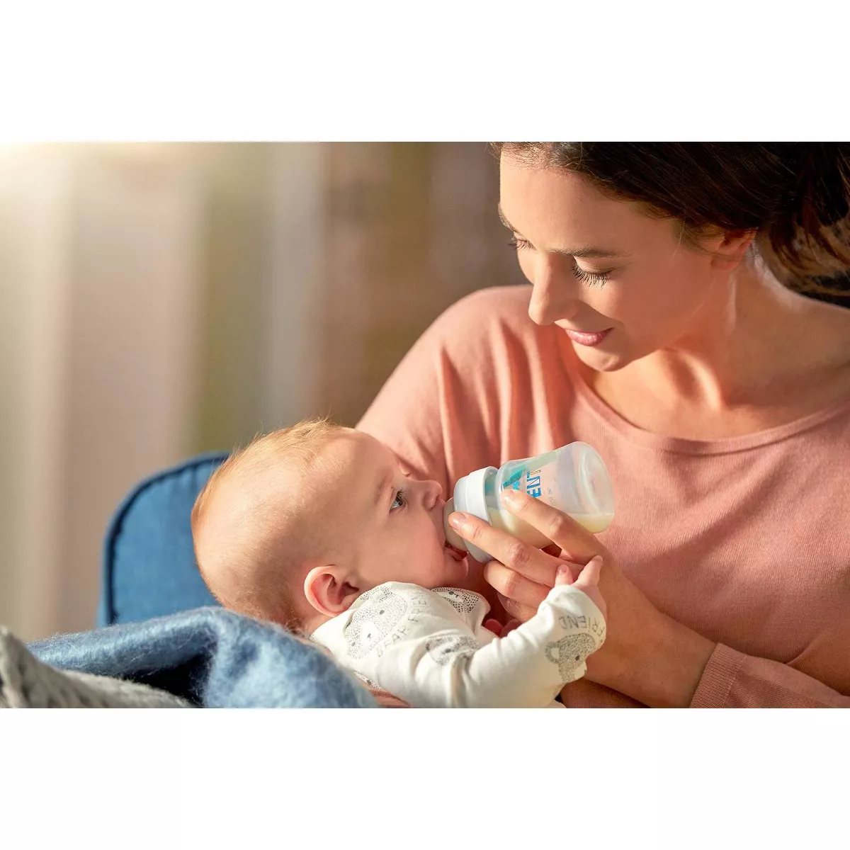 Philips Avent Anti-colic Bottle With AirFree vent Gift Set All In One