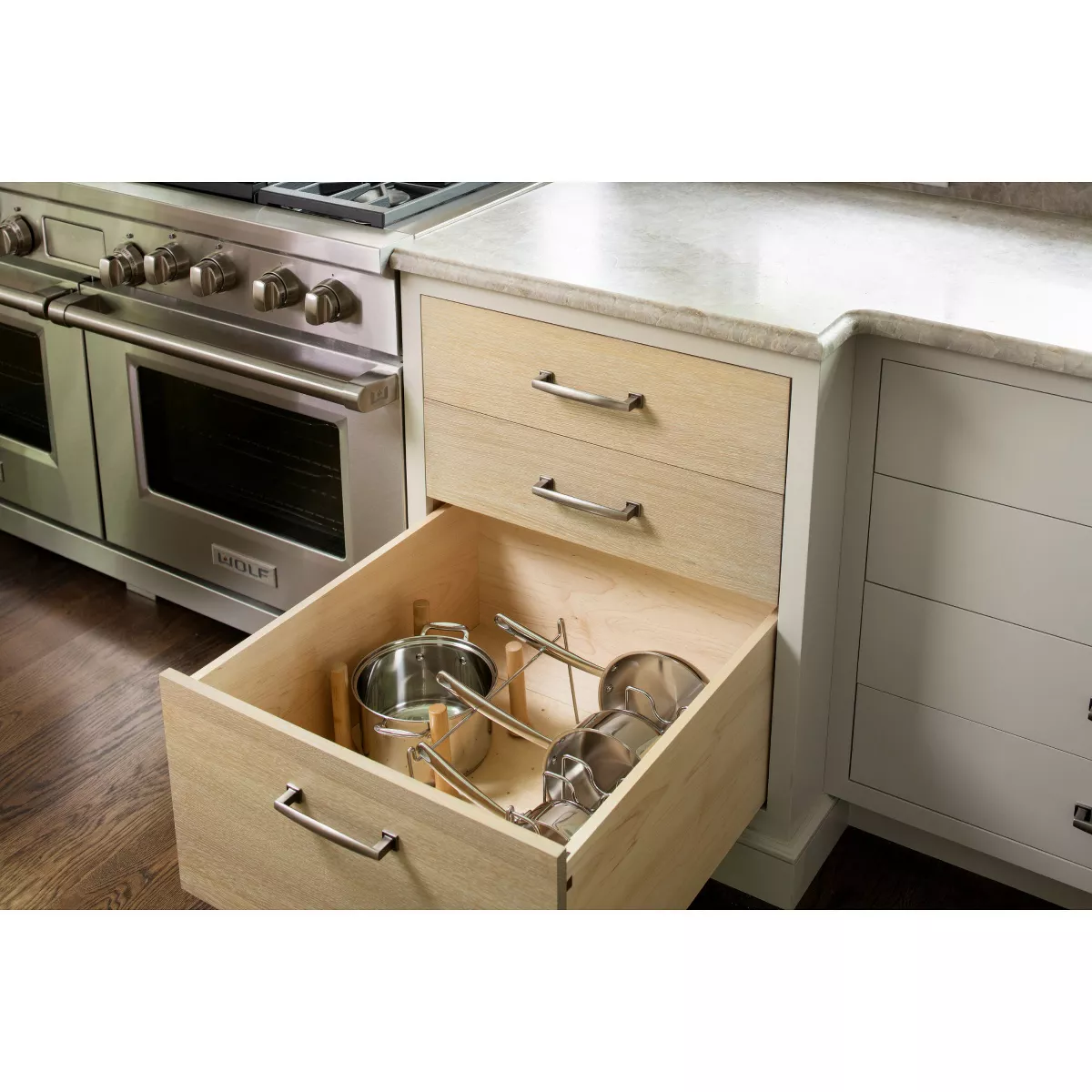 Rev-A-Shelf 4DPS-3021 Medium 30 x 21 Inch Wood Peg Board System for Deep Drawers Organizer with 12 Pegs and Exact Fit Customization, Natural Maple