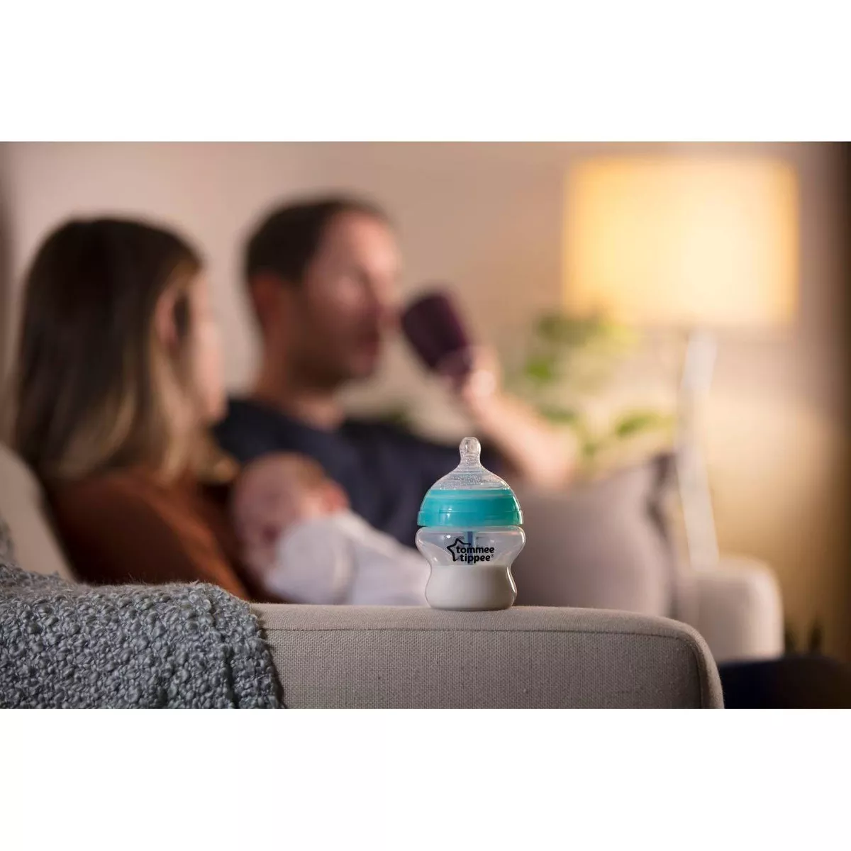 Tommee Tippee Advanced Anti-Colic Baby Bottle with Newborn Pacifier - 0-2 Months - 5oz