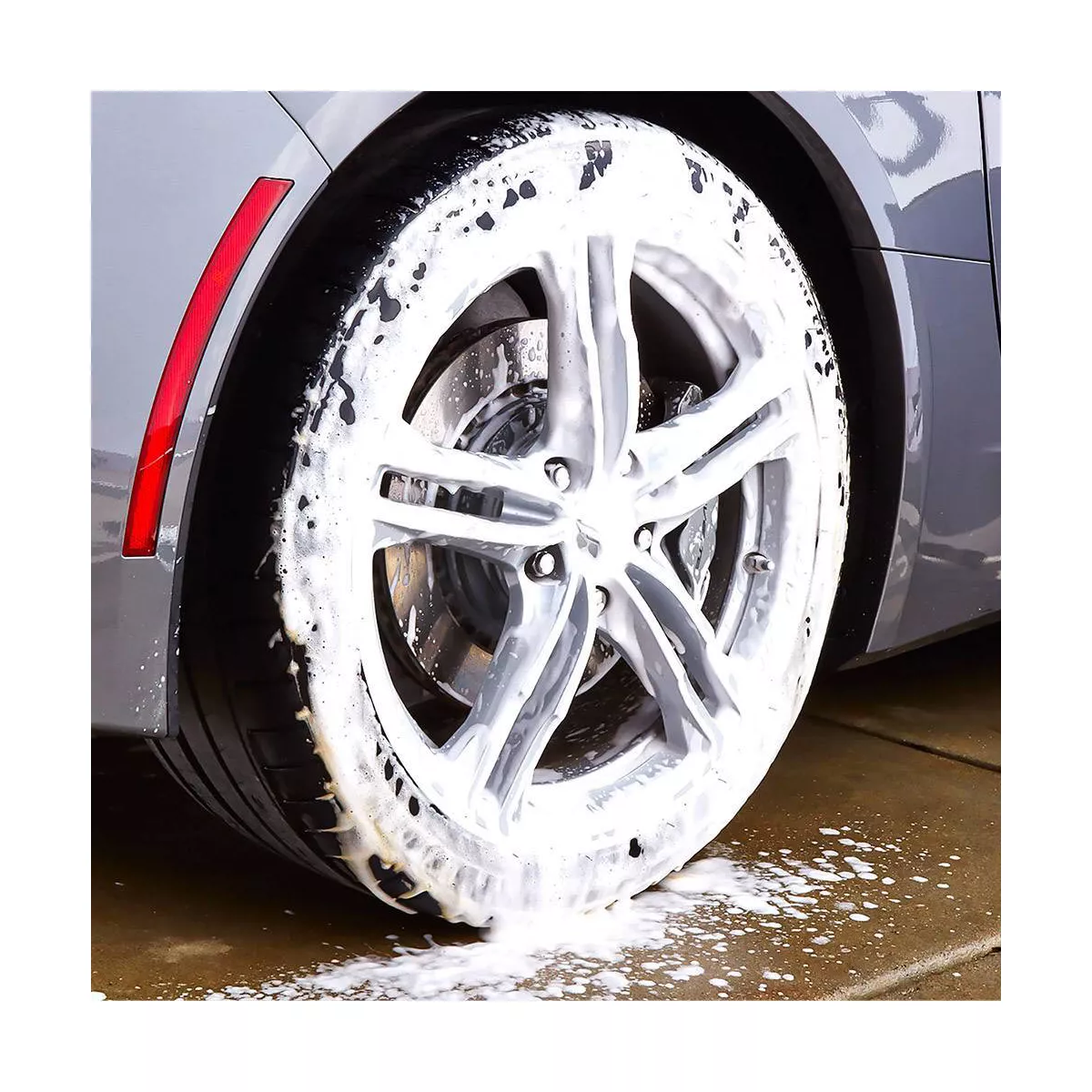 Armor All 32oz Extreme Wheel and Tire Cleaner