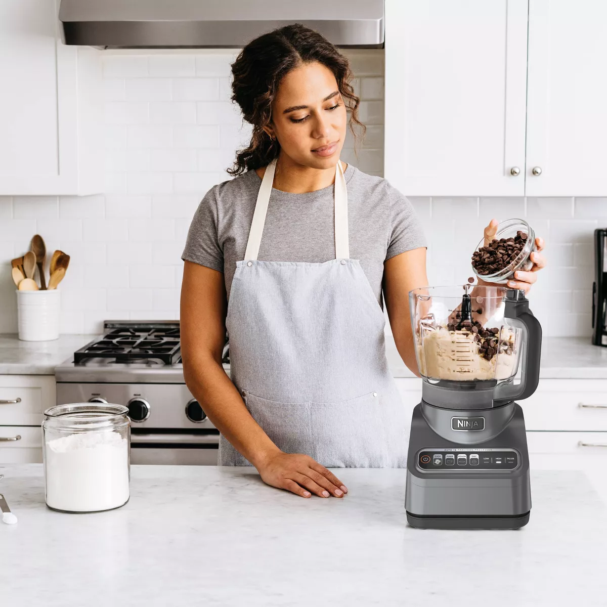 Ninja Professional 850W 9-Cup Food Processor - BN601