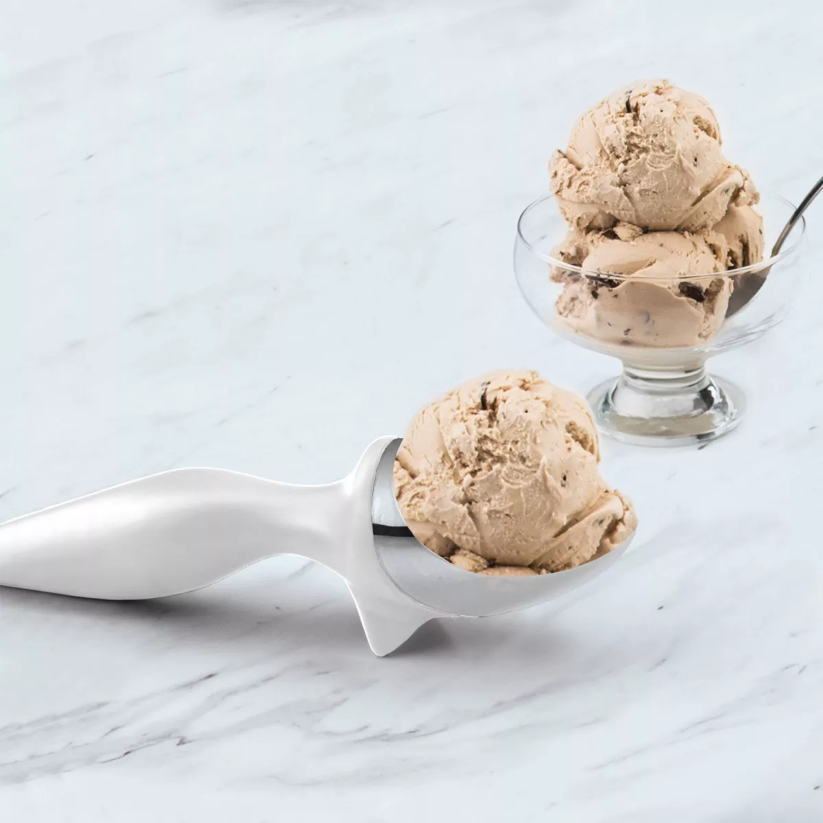 Tovolo Tilt Up Ice Cream Scoop White