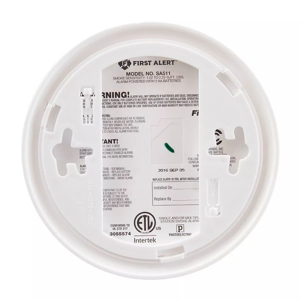 First Alert Battery Operated Interconnected Wireless Smoke Alarm with Voice Location Dectector White