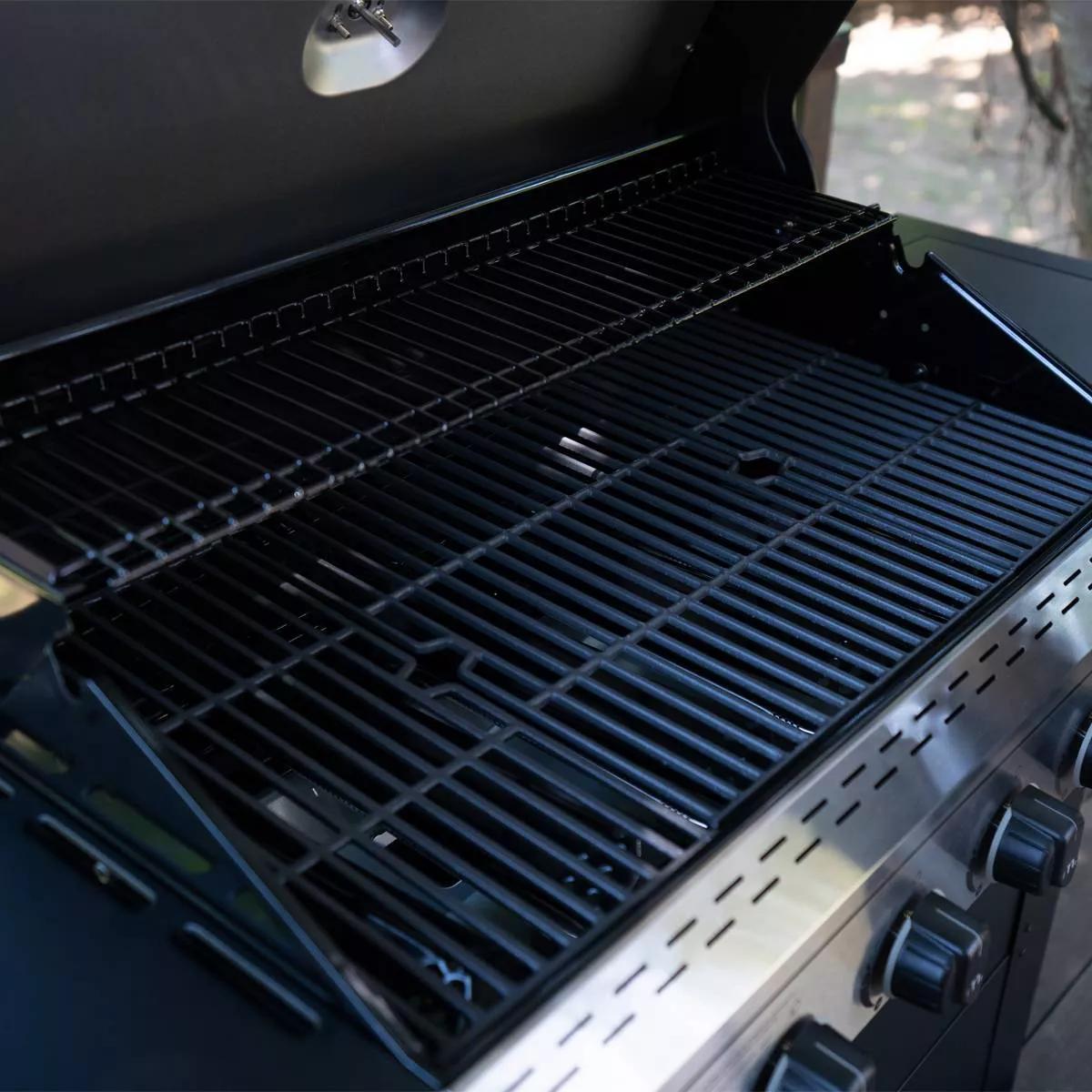 Megamaster 720-0983CTG 6 Burner Gas Grill with Stainless Steel Tong
