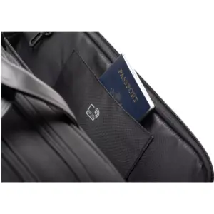 Kensington Contour Carrying Case (Briefcase) for 17
