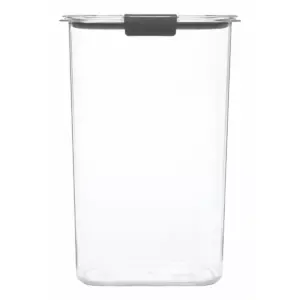 Rubbermaid Brilliance 19.9 cup Pantry Airtight Food Storage Container