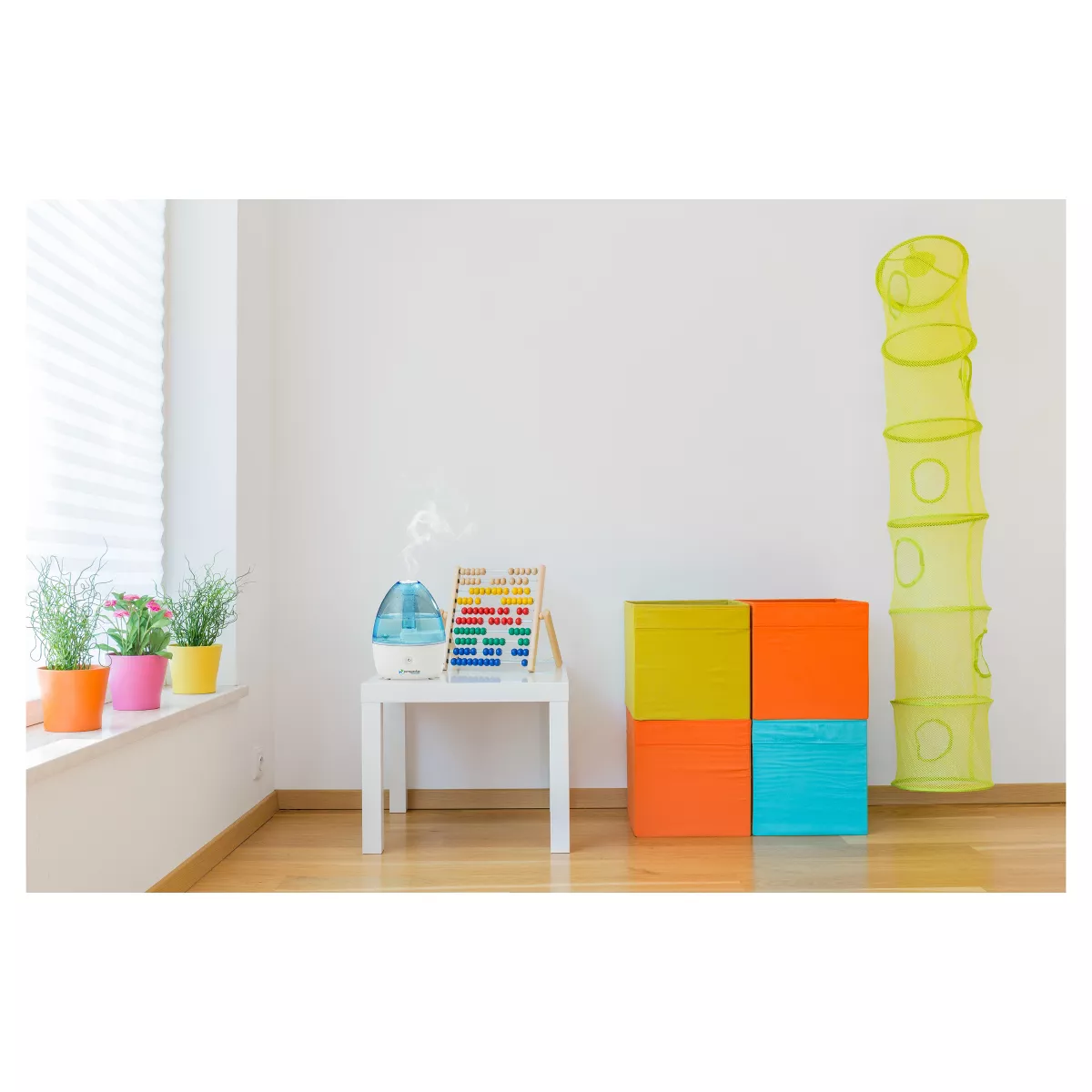Pureguardian 14-Hour Nursery Ultrasonic Cool Mist Humidifier H910BL