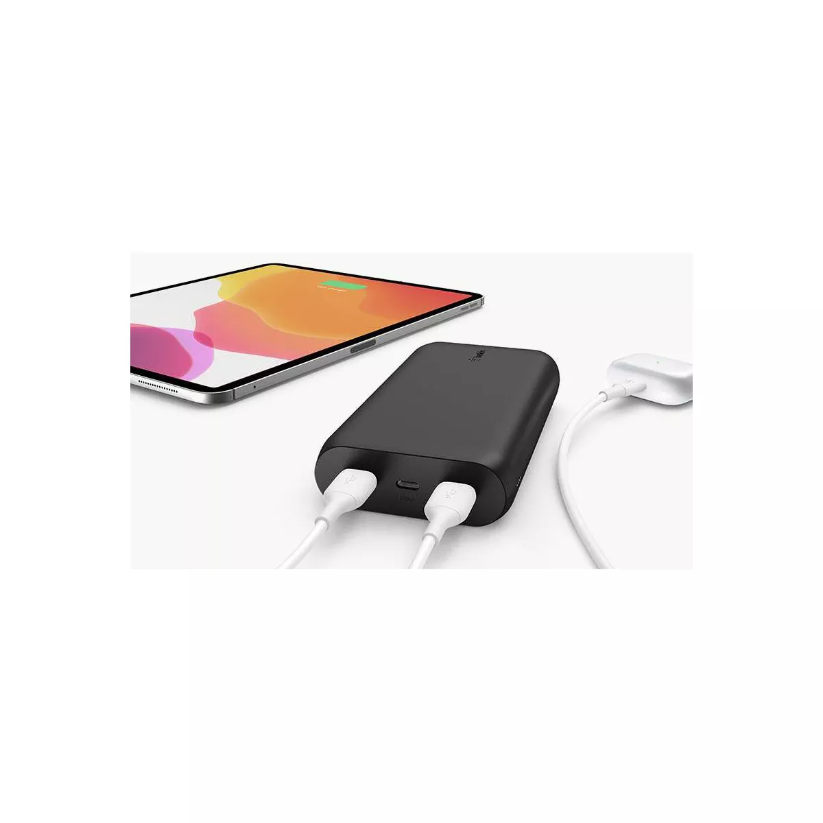 Belkin 20000mAh 3-port Power Bank with integrated USB-C to USB-A Cable - Black