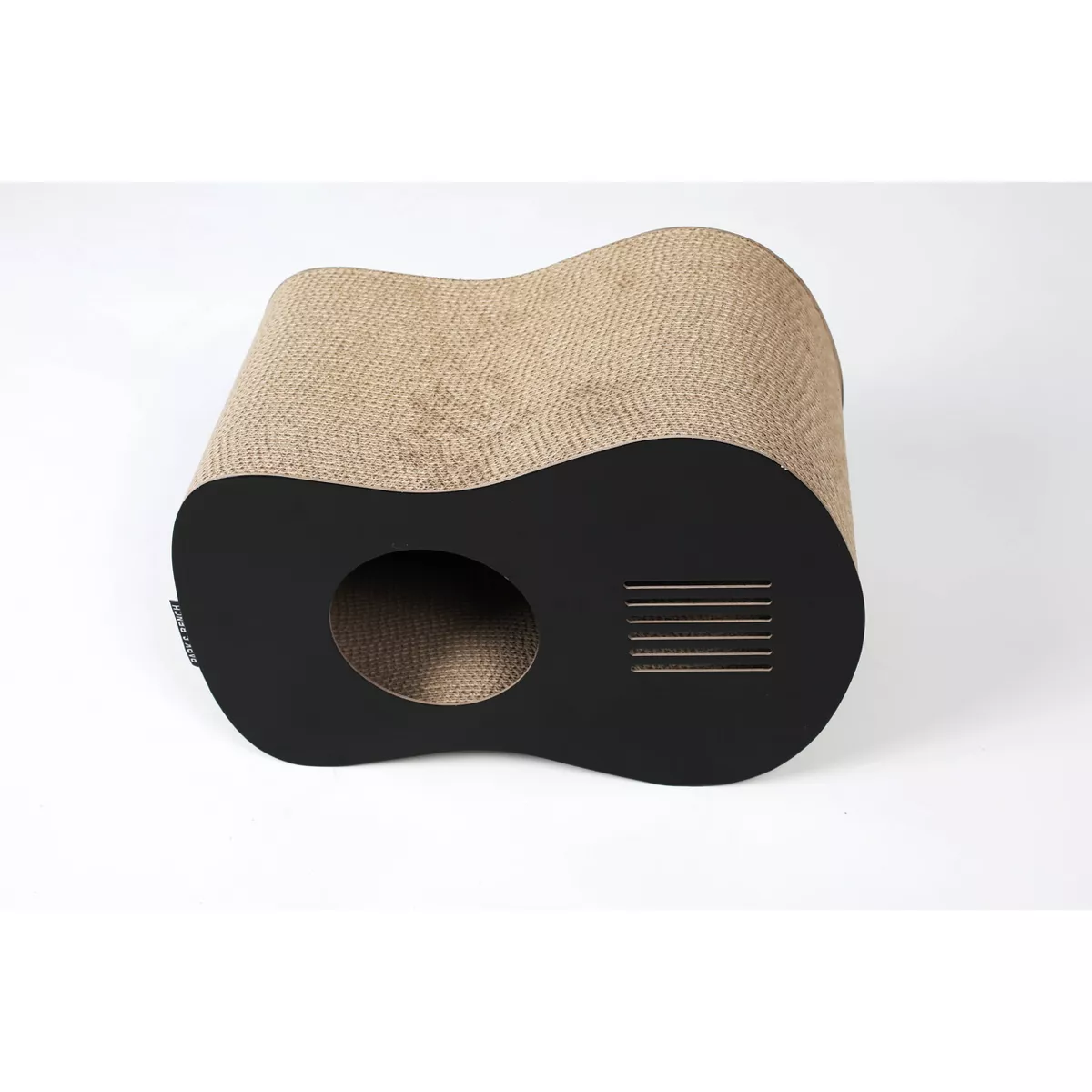 Park & Bench Tremolo Cat Scratcher - Black