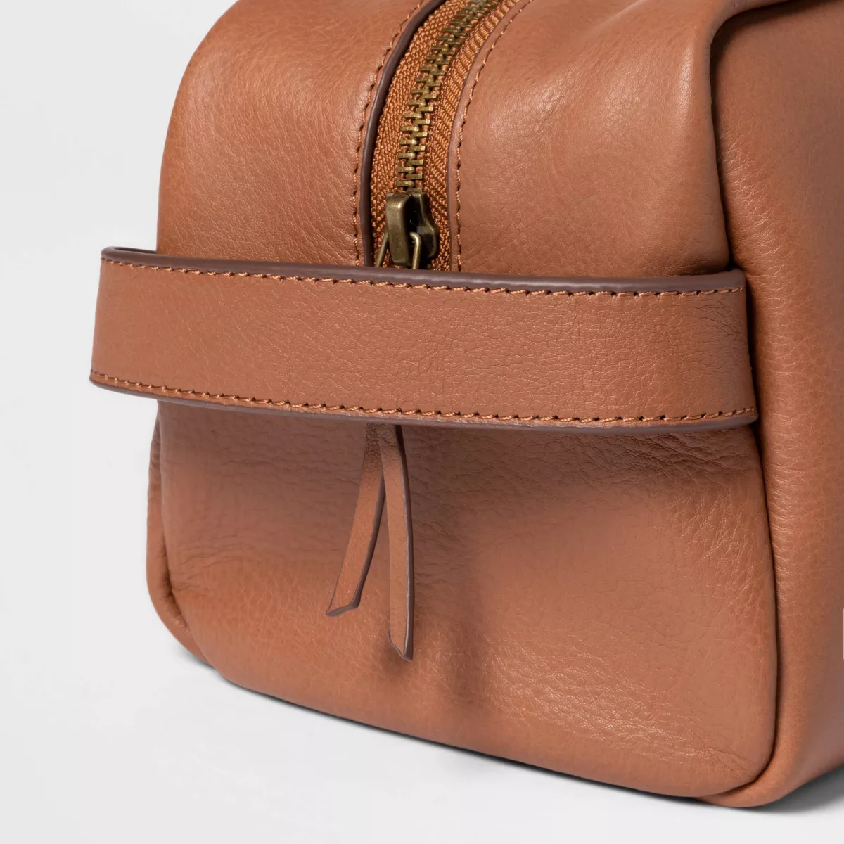 Classic Top Cow Leather Dopp Kit - Goodfellow & Co™