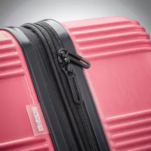 American Tourister 23.5