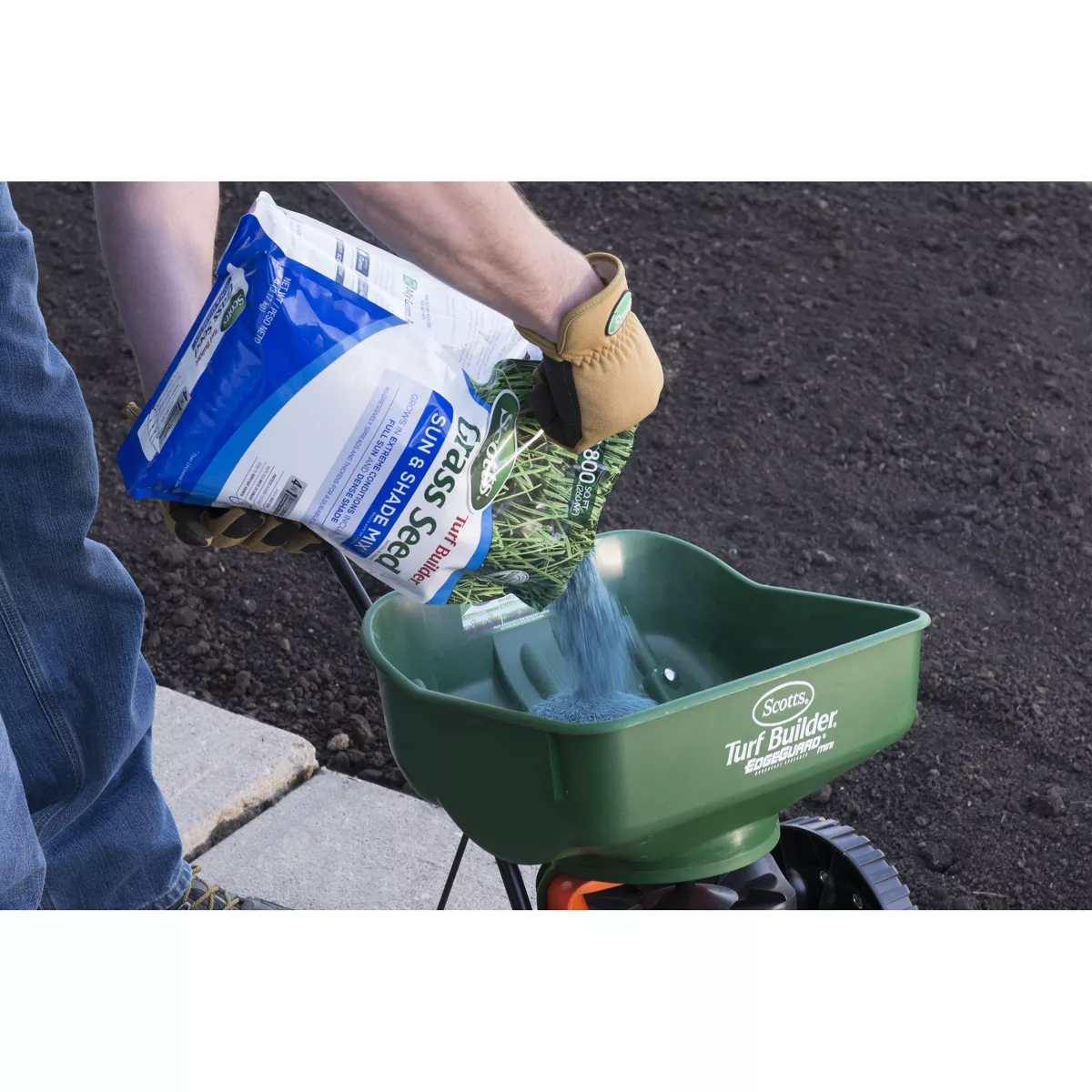 Scotts Turf Builder Sun & Shade Mix Grass Seeds - 7lb