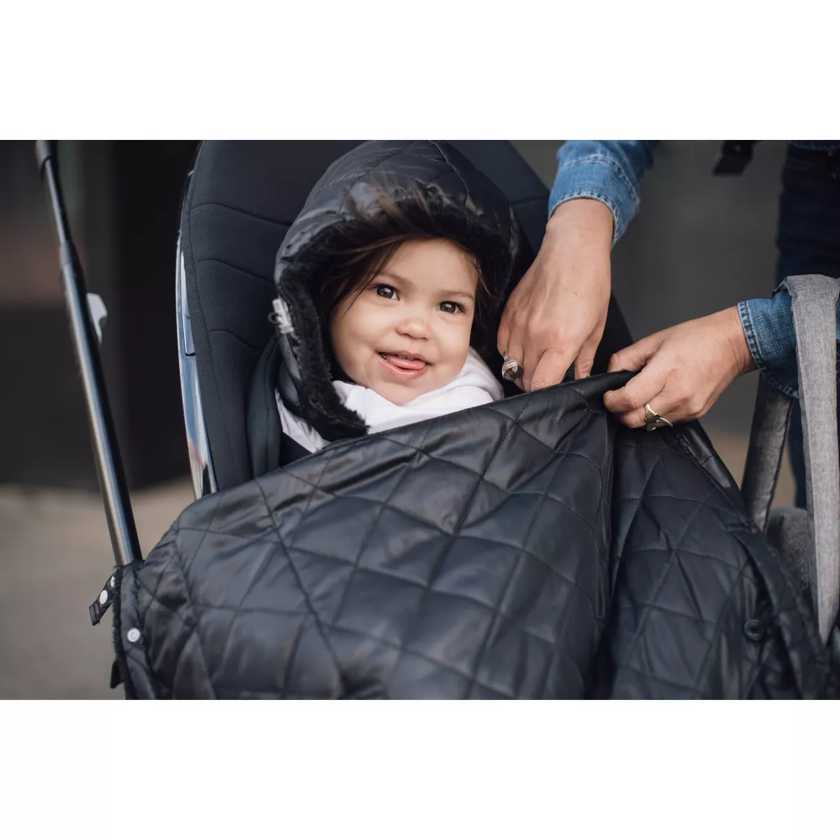 7AM Enfant Carrier Cover - Black