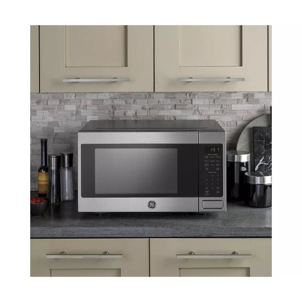 GE 1150 Watt Countertop Microwave Oven, Stainless Steel (Certified Refurbished)